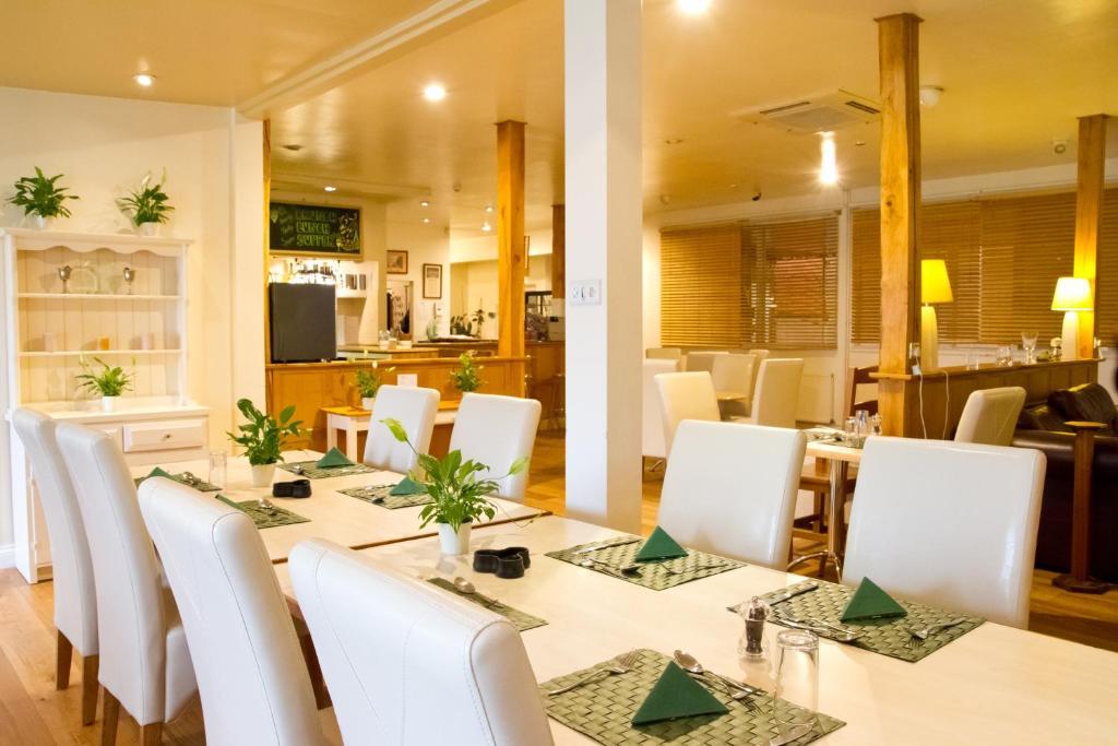 Peresteda Apartments Feering المظهر الخارجي الصورة